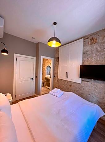 Selavi Hotel