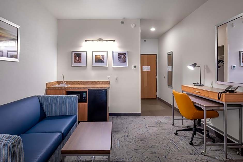 Holiday Inn Express & Suites Henderson By IHG