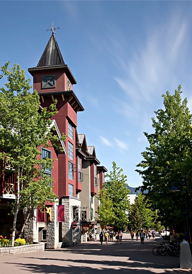 Delta Hotels by Marriott Whistler Village Suites