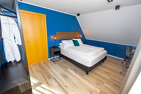 Deluxe room with Mountain view