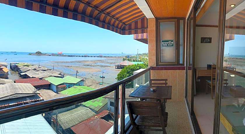 Seaview Sriracha Hotel