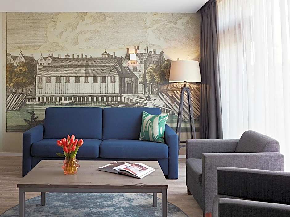 YAYS Amsterdam Prince Island by Numa
