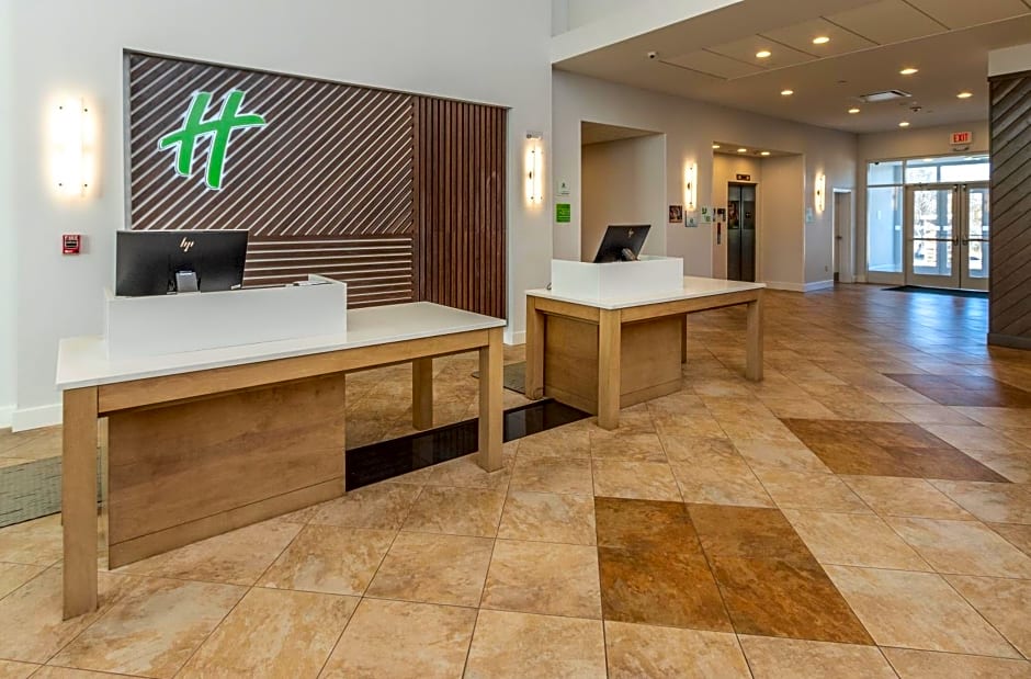 Holiday Inn Hotel & Suites Memphis-Wolfchase Galleria, an IHG Hotel
