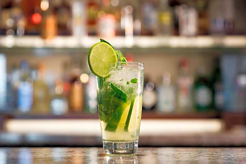 AC Hotel by Marriott Chicago Downtown