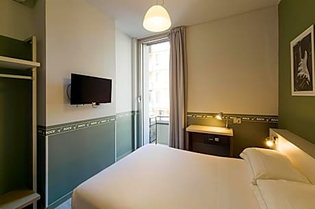 Comfort Queen Room - Non-Smoking