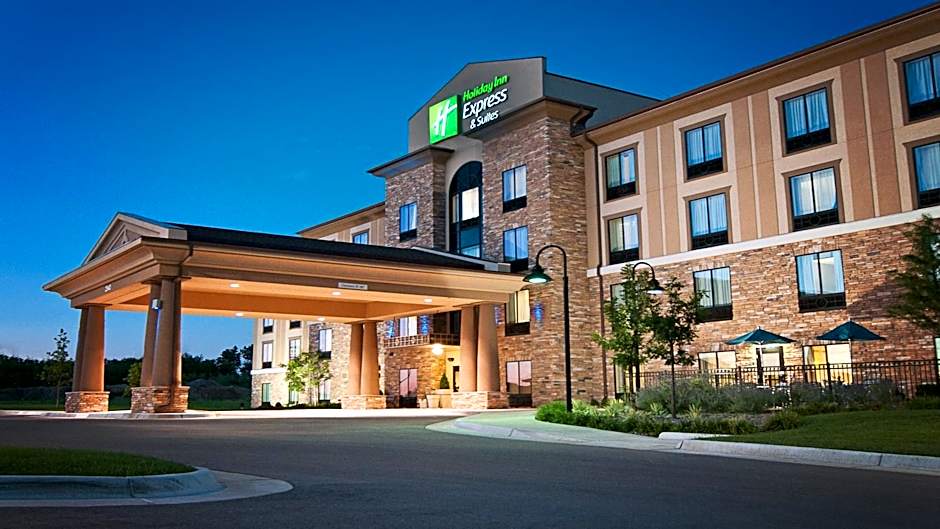 Holiday Inn Express & Suites Wichita Northeast By IHG