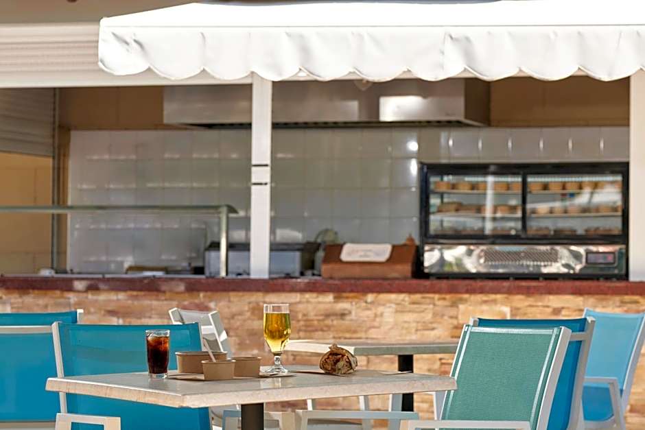 Atlantica Princess Hotel