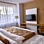 Hotel Adamantino