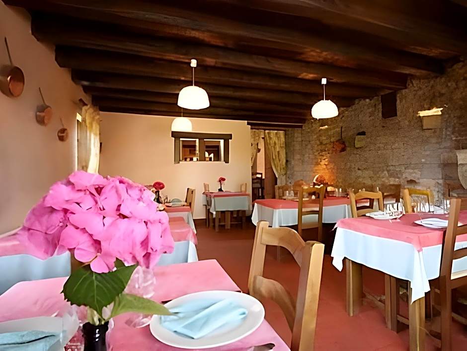 Logis Hotel Restaurant La Vieille Ferme, Macon Nord
