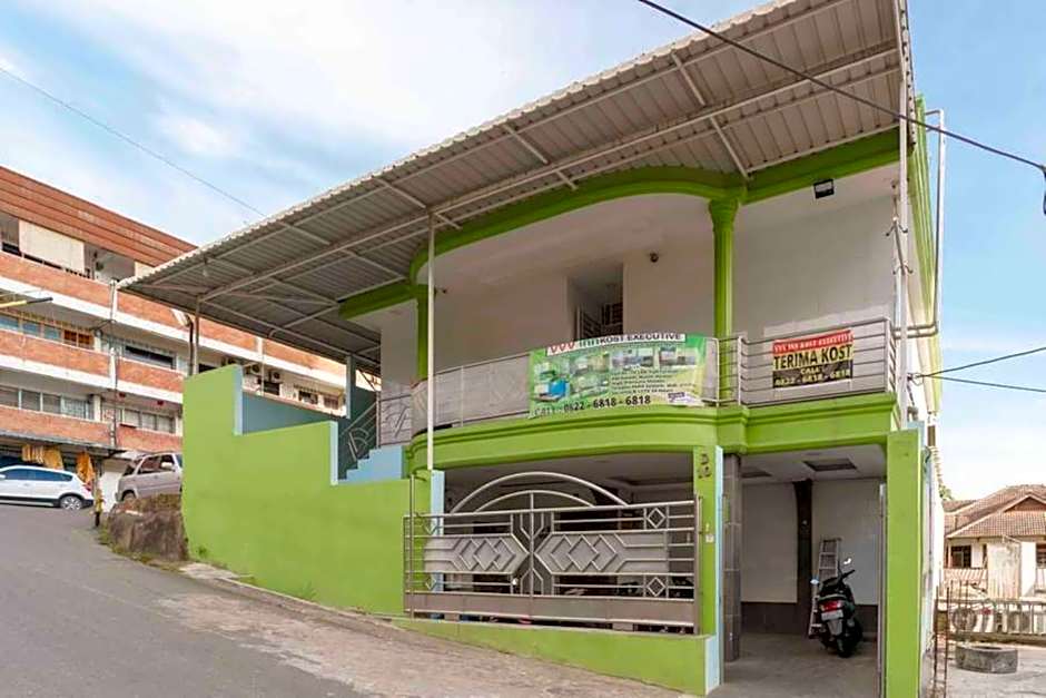 KoolKost near Nagoya Hill Batam (Minimum Stay 30 Nights)