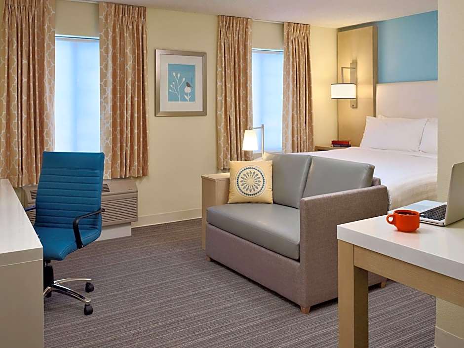Sonesta ES Suites Auburn Hills Detroit