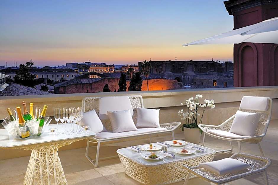 Palazzo Montemartini Rome, A Radisson Collection Hotel
