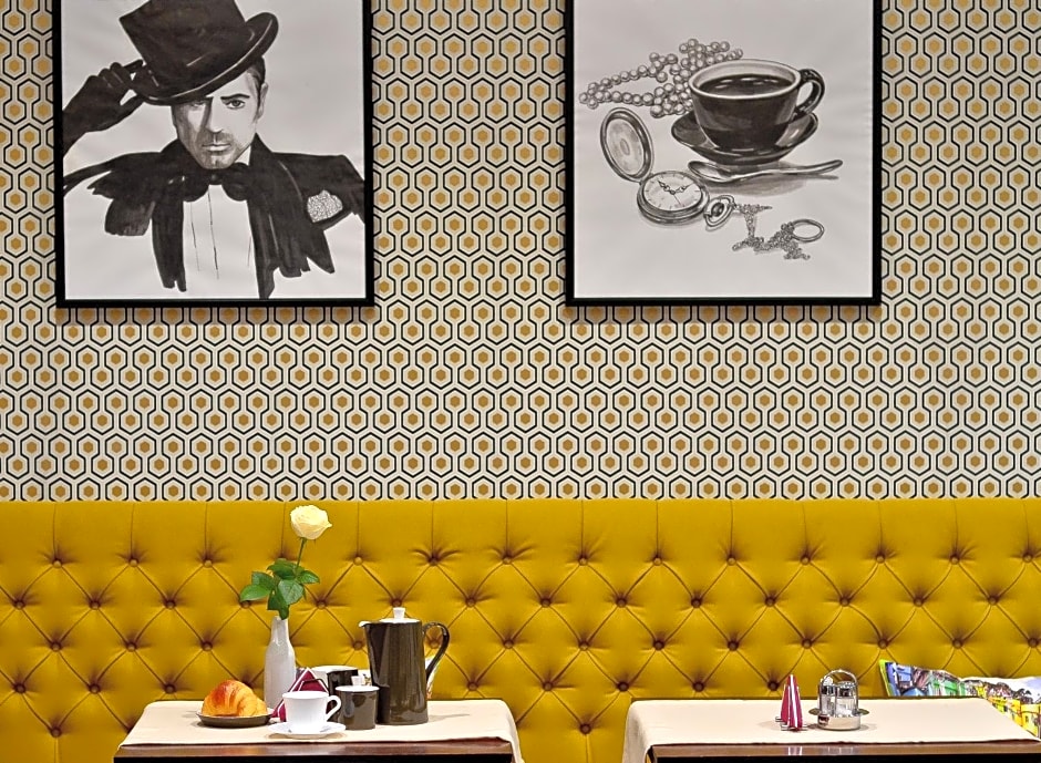 Hotel Capitolina City Chic