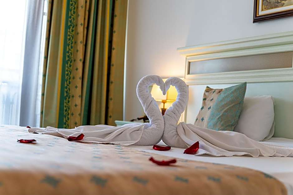 Helena Park - Ultra All Inclusive