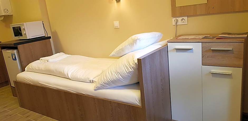 Central Panzió Gyula