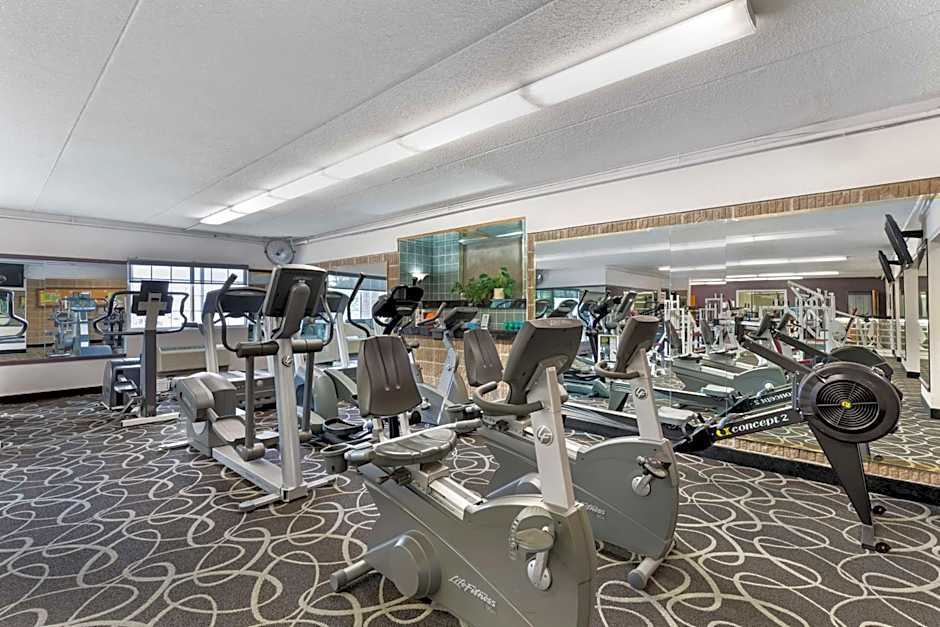 Best Western Plus Longbranch Hotel & Convention Center