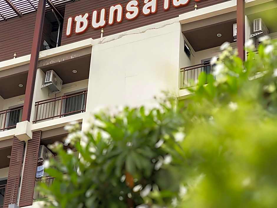 Central Place Serviced Apartment