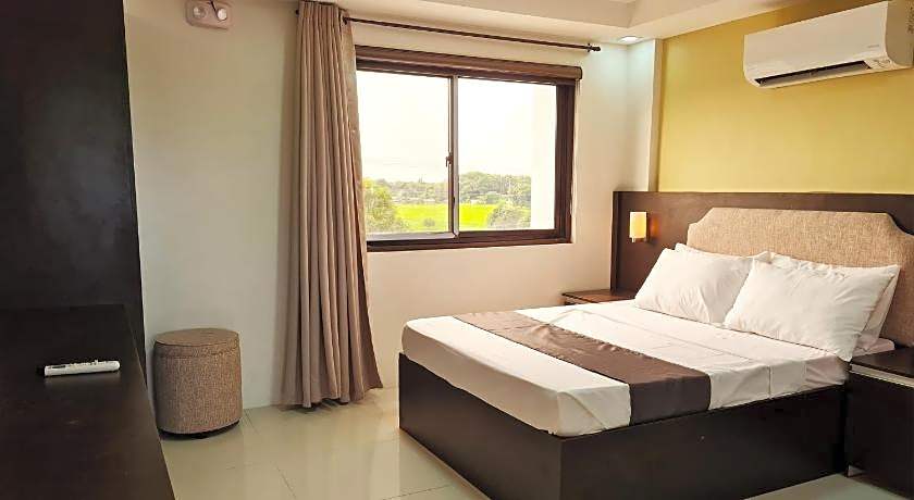 Staycation Hotel