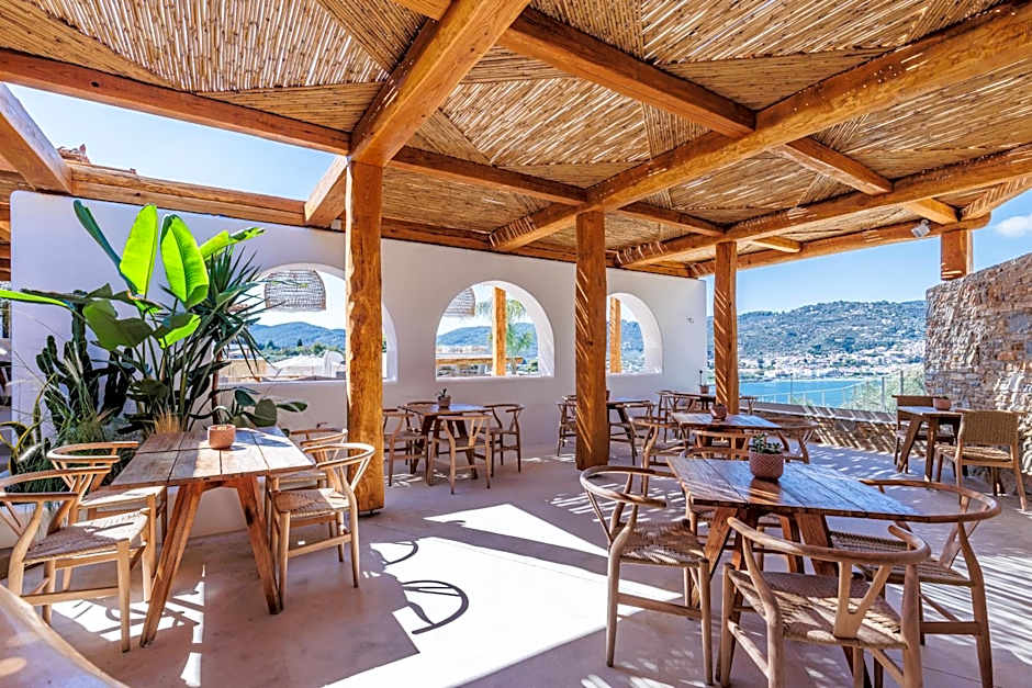 Evlalia Studios & Villas