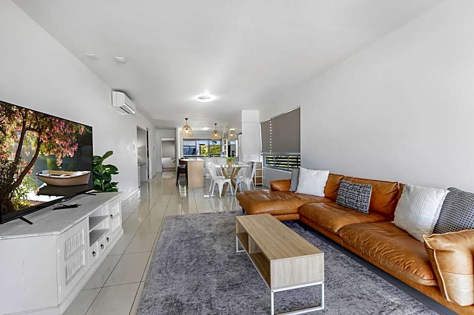 Beaches on Lammermoor Apartments