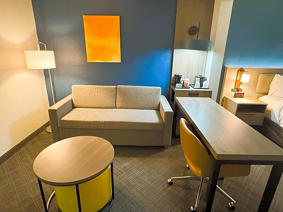 Comfort Inn & Suites Sheboygan I-43