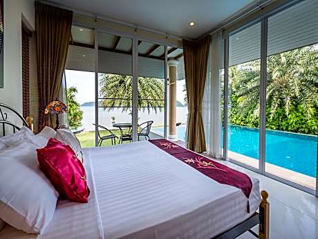 3-Bedroom Private Pool Villa by the Beach