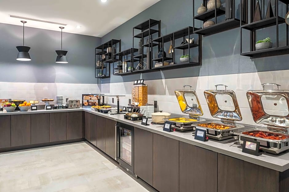 Holiday Inn Express Boston - Quincy By IHG
