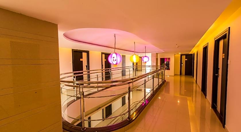 Plaza Hotels Trichy