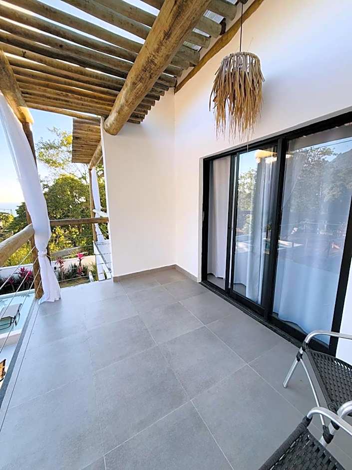 Santomar Guest House