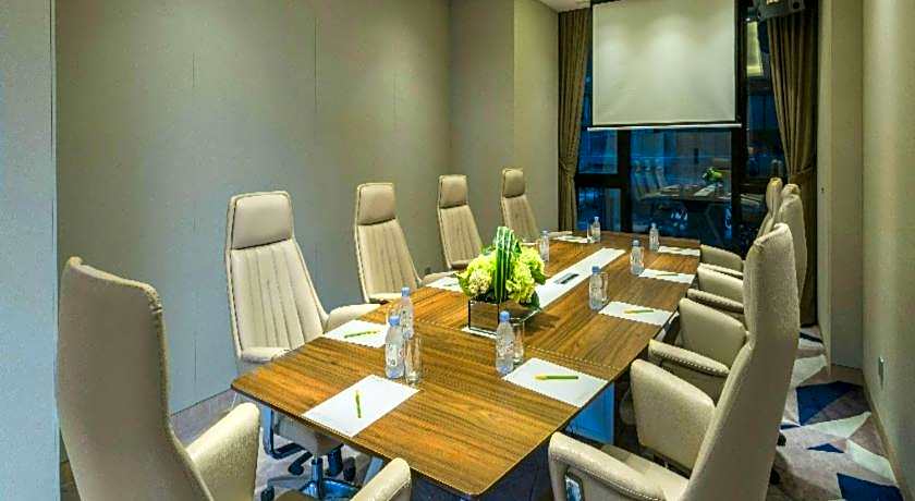 Hilton Garden Inn Zhongshan Guzhen