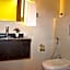 New MerryLand Hotel