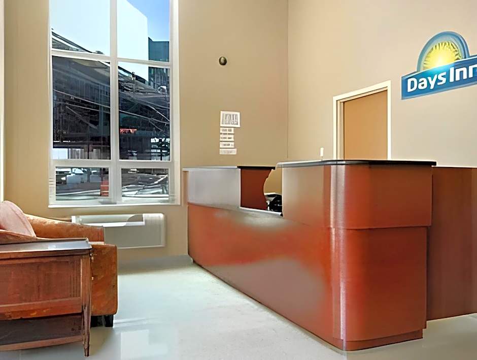 Days Inn by Wyndham Long Island City