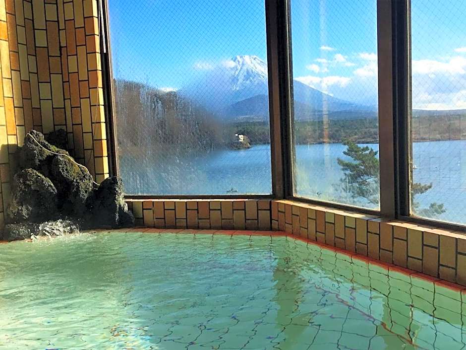 Shoji Lake Hotel