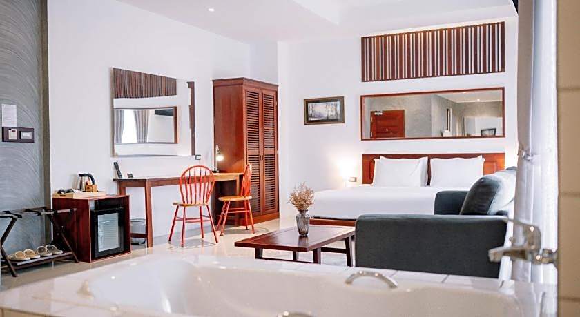 S 2 Modern Boutique Hotel