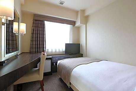 Single Room - Non-Smoking