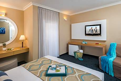 Double or Twin Room with Balcony