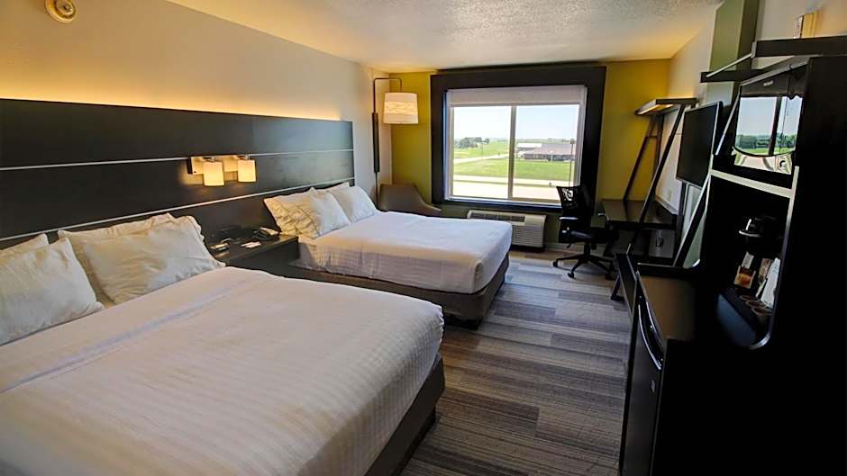 Holiday Inn Express & Suites Sioux Center By IHG