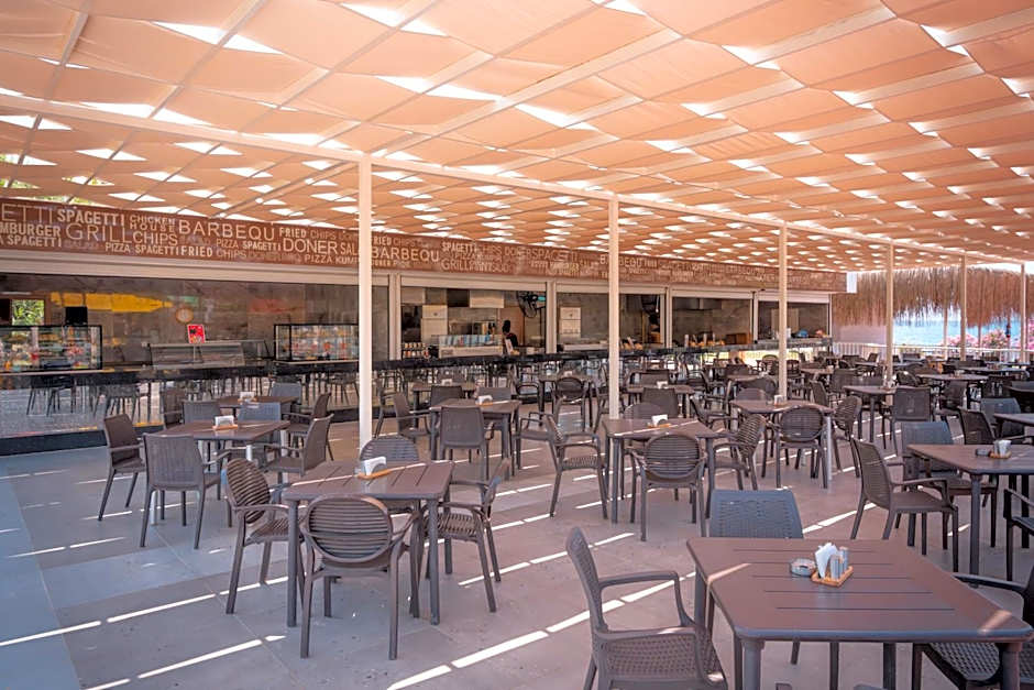 Oz Hotels Incekum Beach