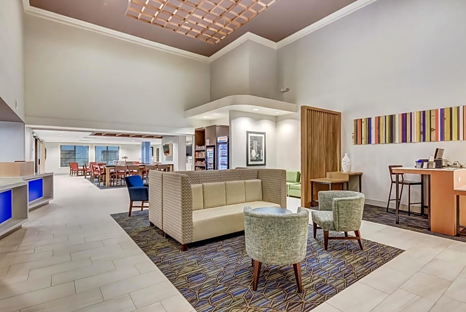 Holiday Inn Express & Suites Greenville Airport, an IHG Hotel