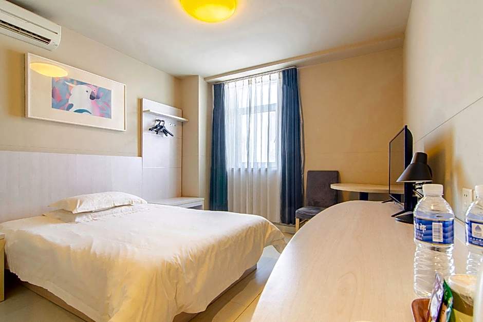Jinjiang Inn Shenyang North Station