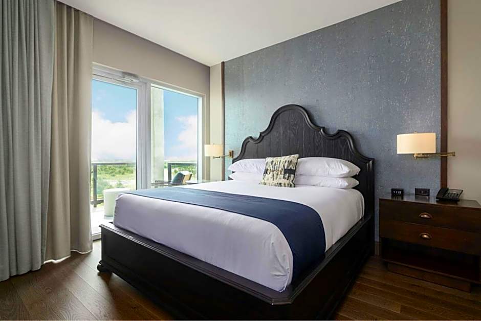 Photo 1 of 10 of 1 King Bed Suite