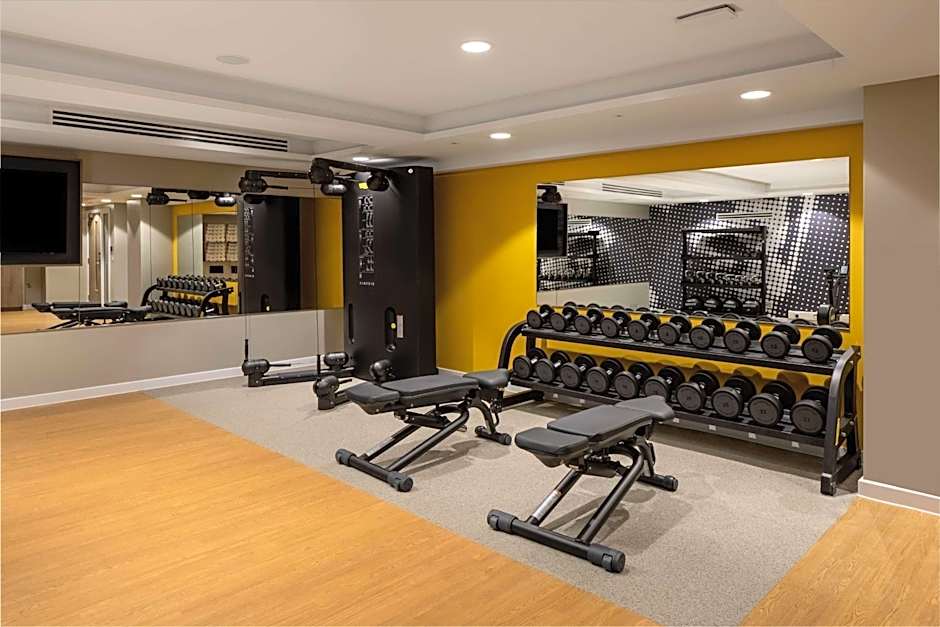 Hampton By Hilton London City