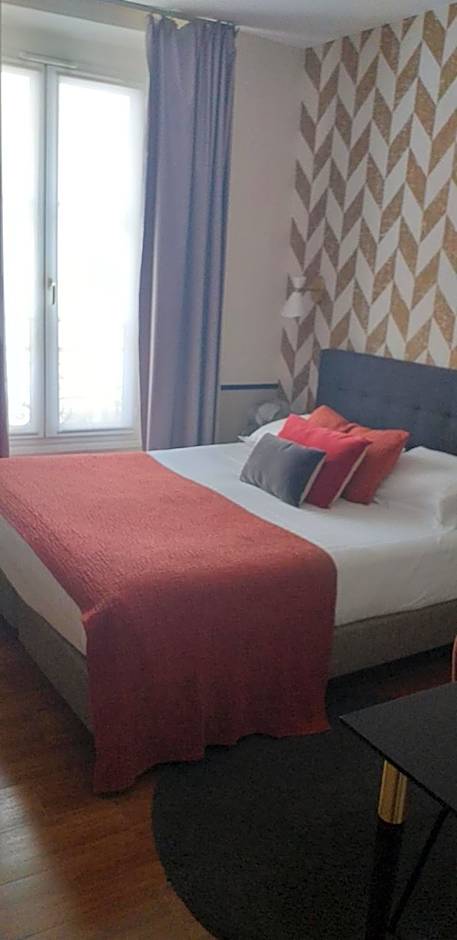 Hôtel Jeanne d'Arc Le Marais