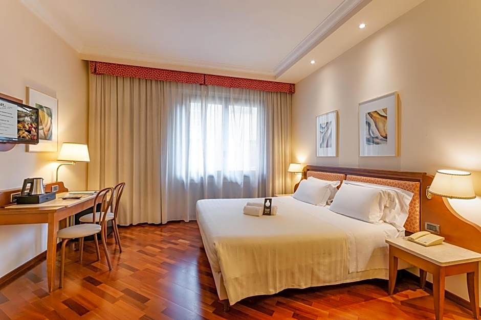 B&B HOTEL Firenze Pitti Palace al Ponte Vecchio