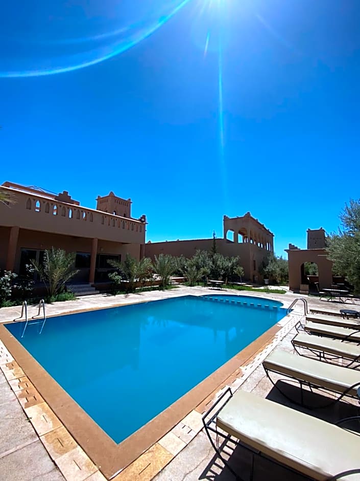 Auberge Famille Benmoro