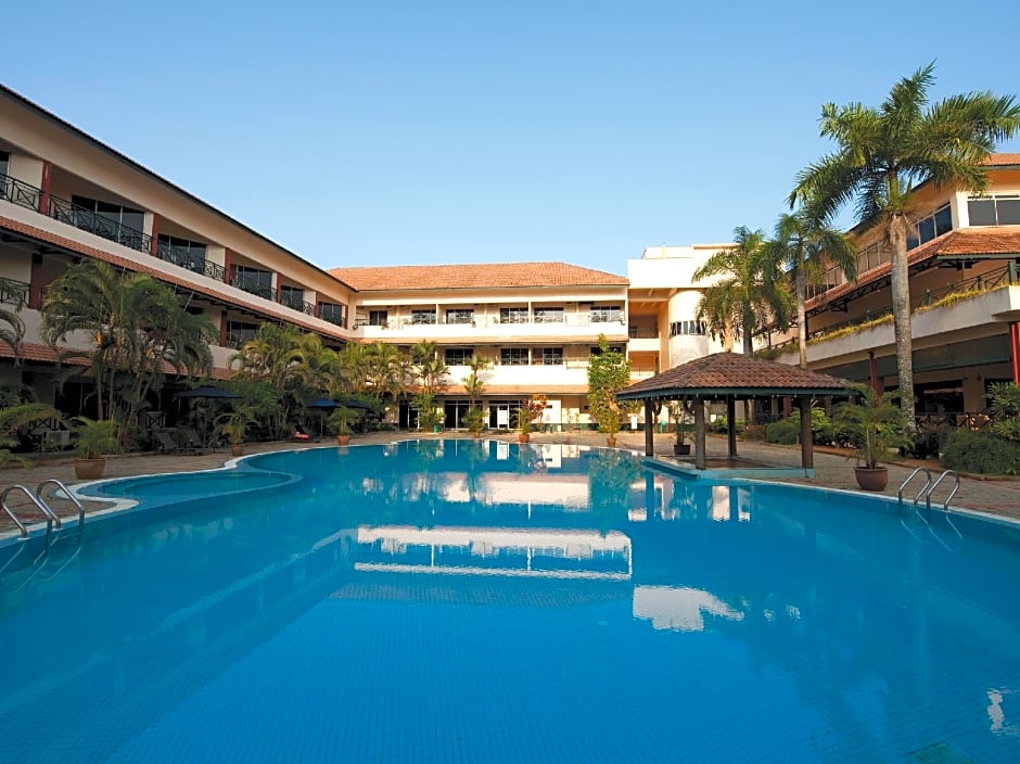 The Qamar Paka Resort