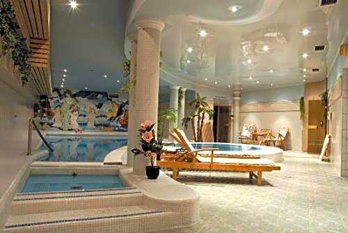 Hozam Wellness és Apartman