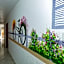 Ken's Backpackers Hotel