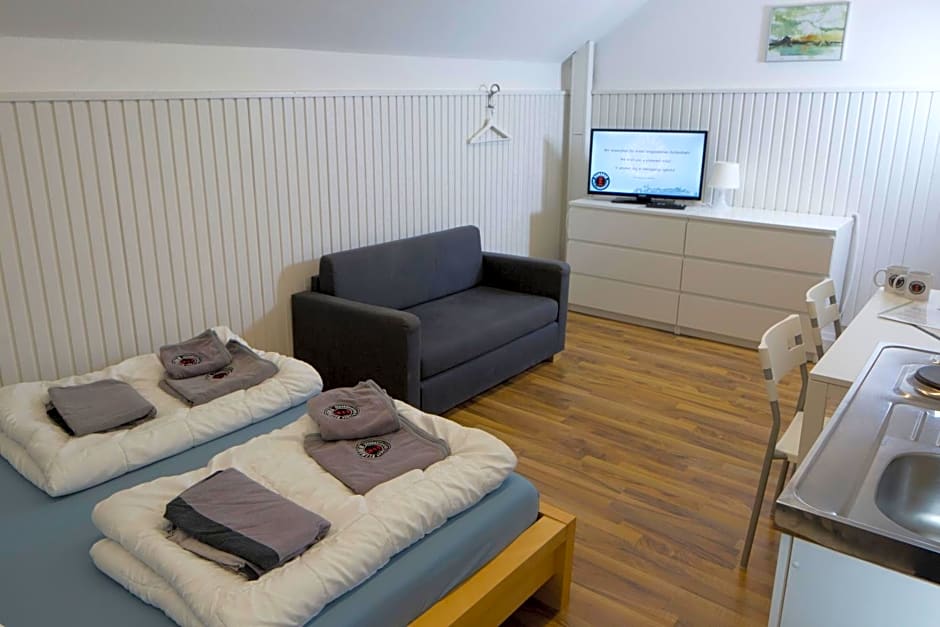 Flensbed Hotel & Hostel