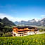 Hotel & Alpengasthof Pinzgerhof